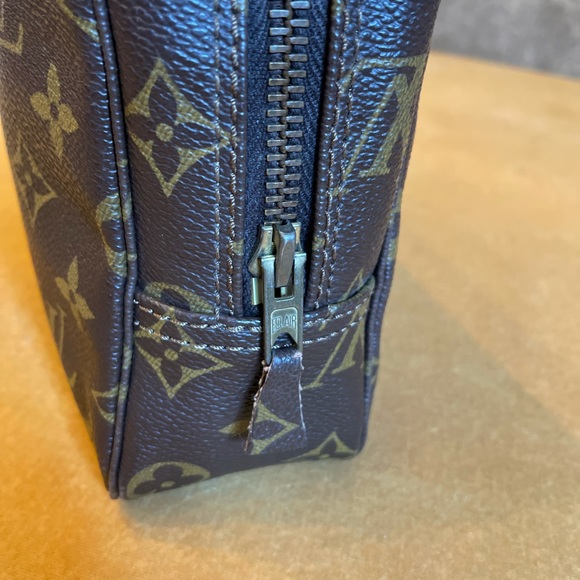 Authentic Vintage Trousse23/Cosmetic pouch ‼️no to offer‼️SOLD - Picture 7 of 16